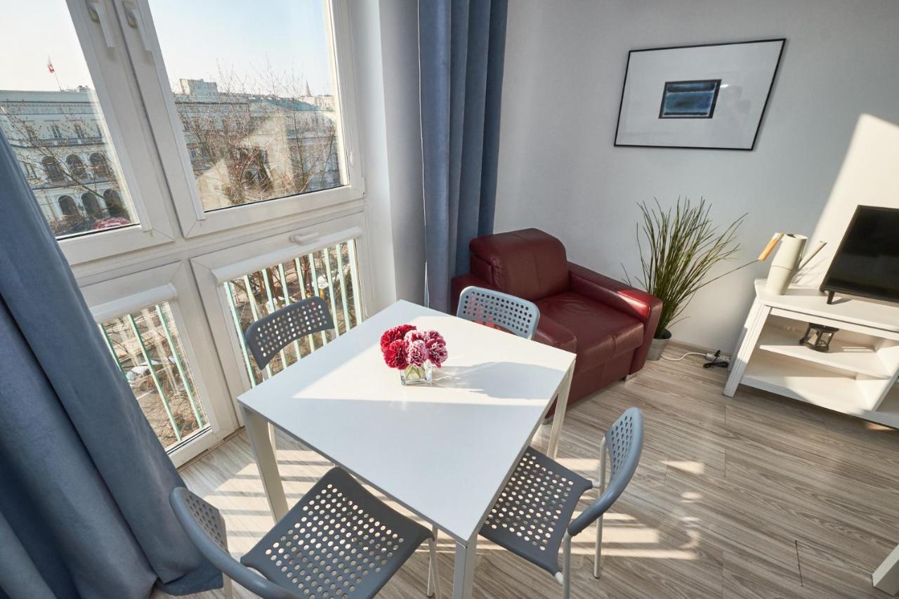 Noctis Apartment Senatorska Warschau Buitenkant foto